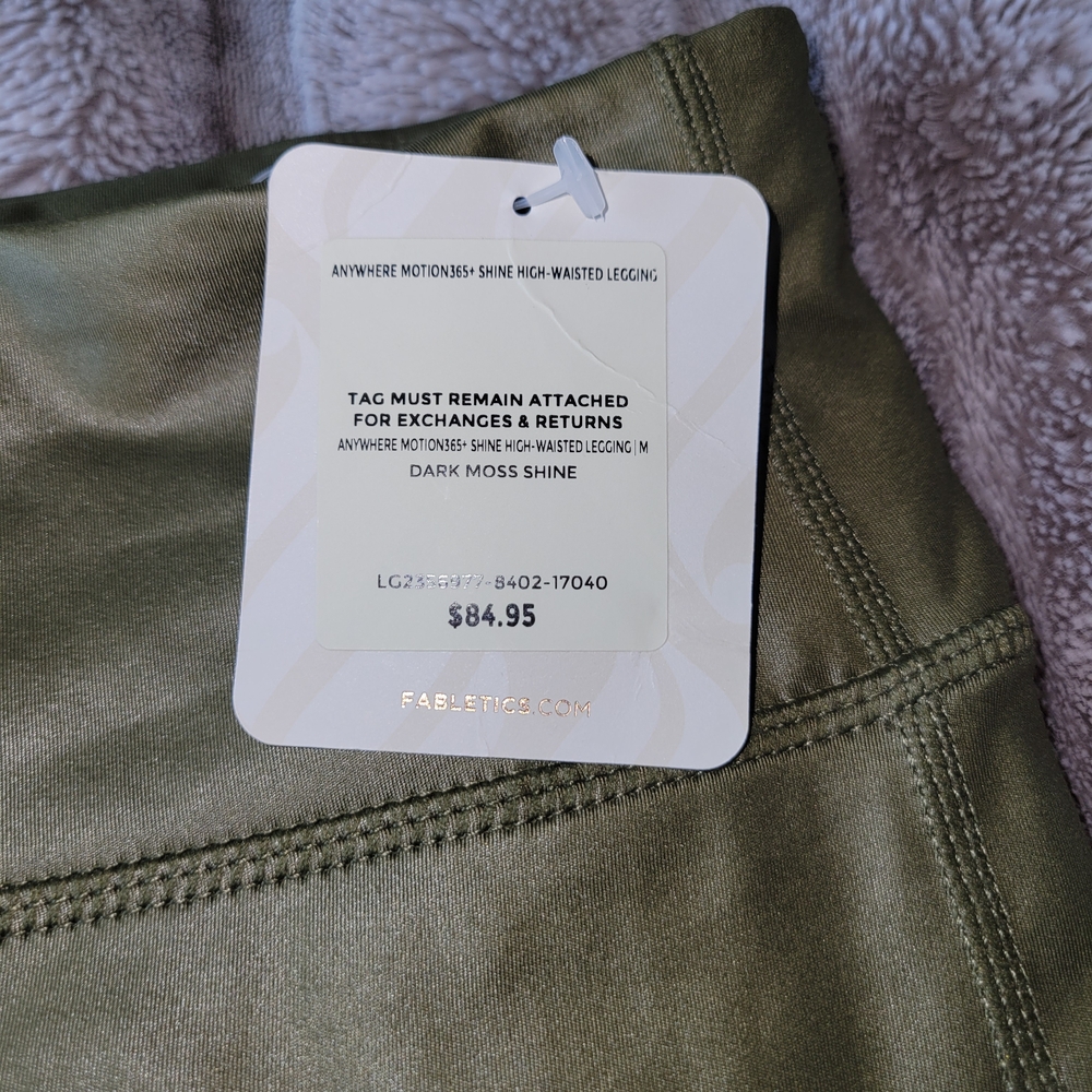 NWT Fabletics Leggings - Picture 3 of 5
